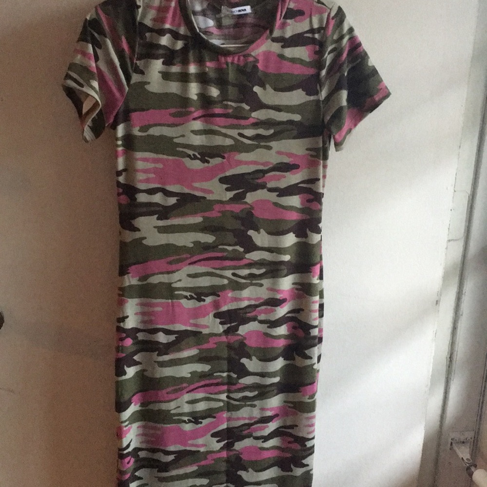 Dress - Picture 2 of 2